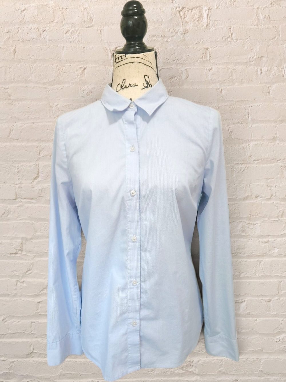Apt 9 Essentials Blue Micro Stripe Stretch Button Up Shirt Size 10